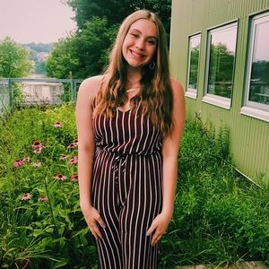 Meet your Posher, Caitlyn